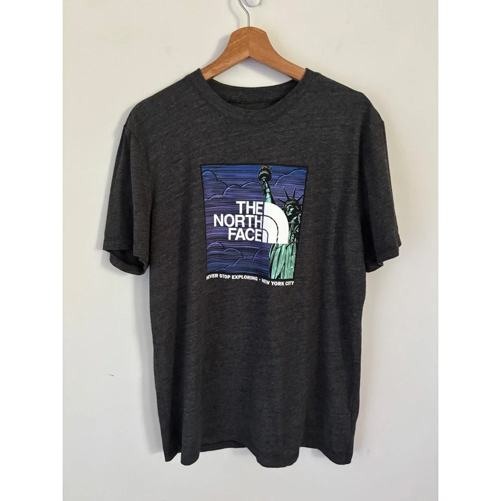 The North Face Mens Statue of Liberty NYC Graphic T-Shirt Charcoal Grey Large